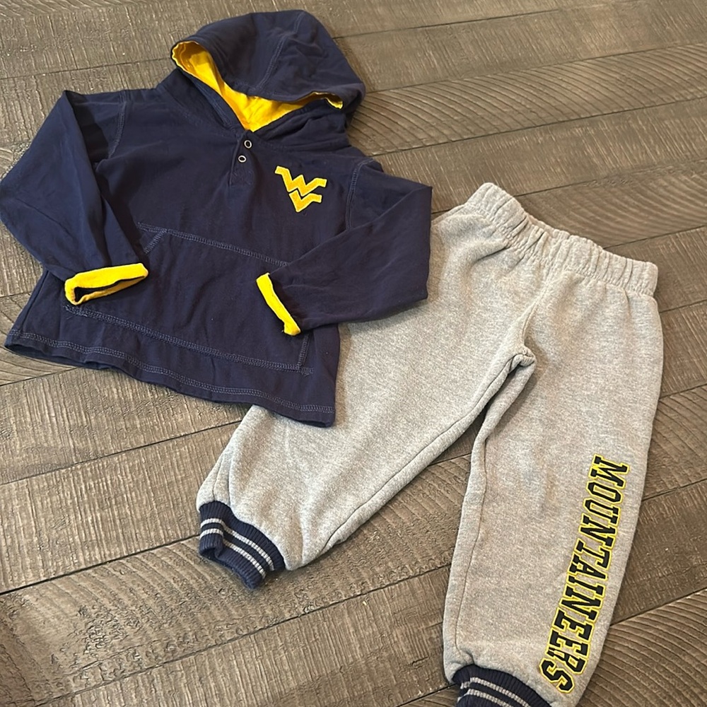 Toddler Colosseum WVU set  3T